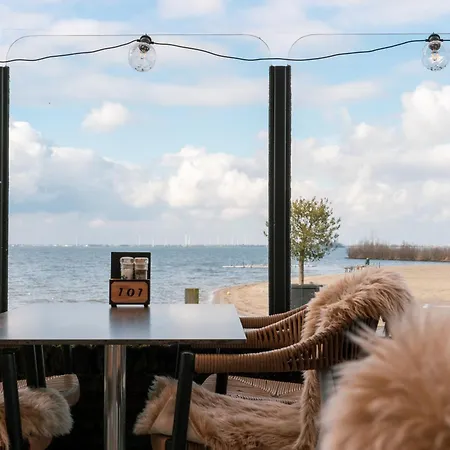 Restaurant & Hotel Monopole Harderwijk-3